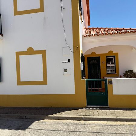 Casa De Praia T3 Em Алмограве Екстериор снимка